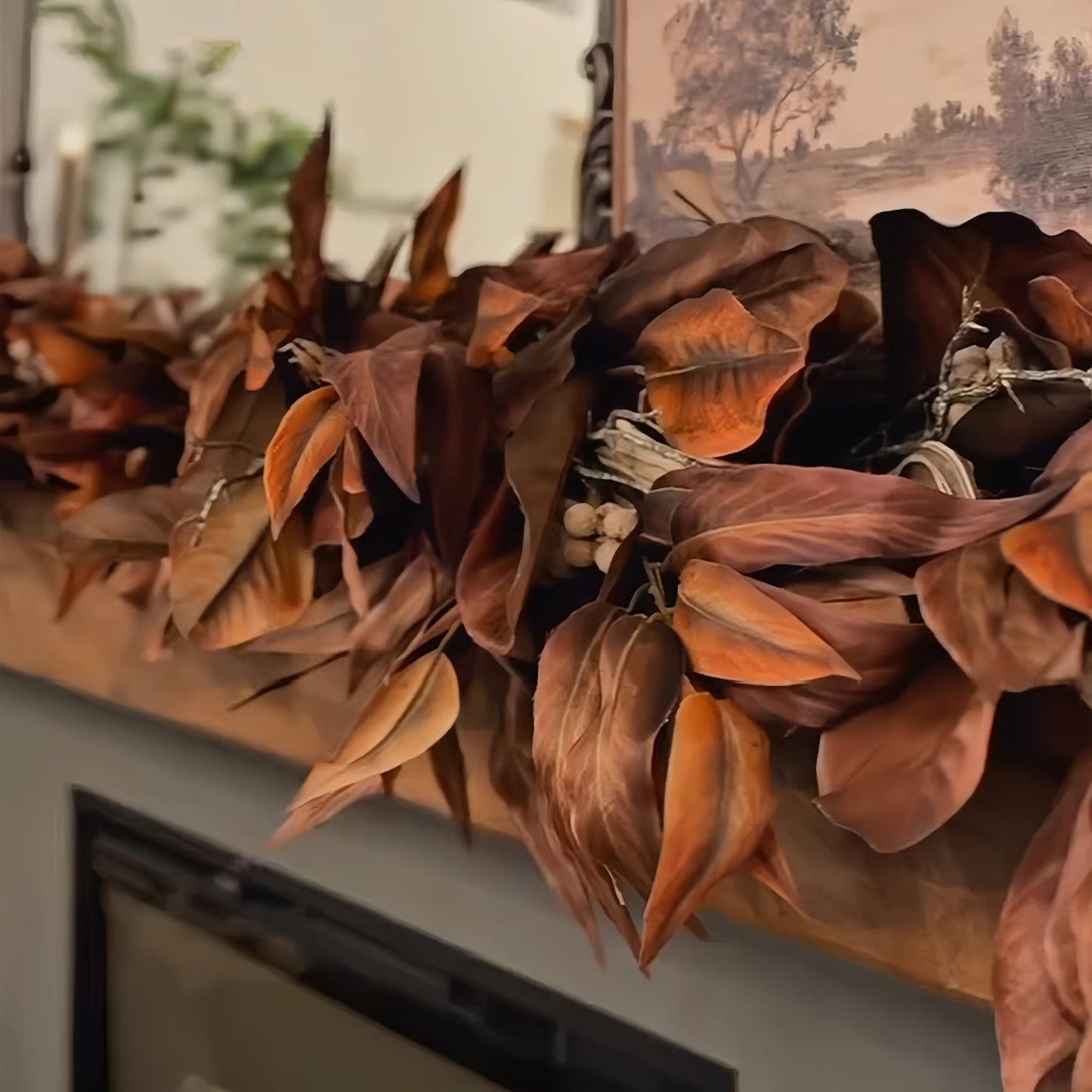 Brown Magnolia Leaf Garland